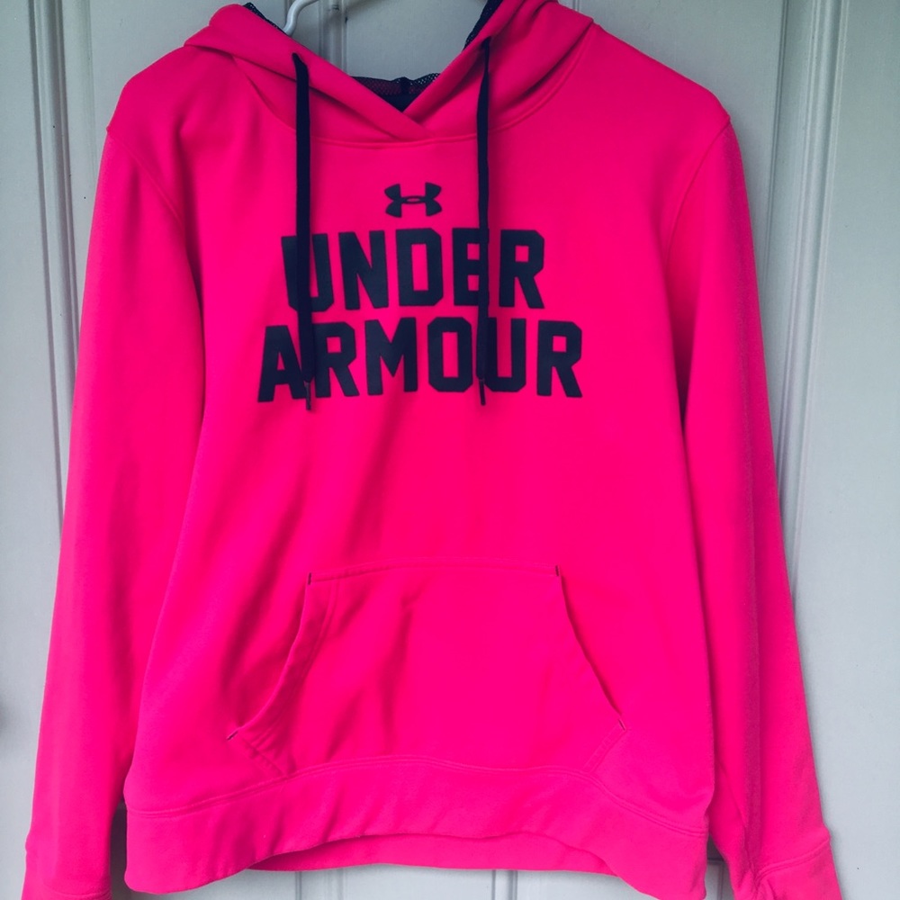 Medium Women Under Armor Hoodie